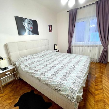 Premier rooms Ploieşti Extérieur photo