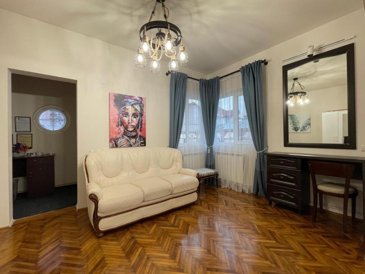 Premier rooms Ploieşti Extérieur photo